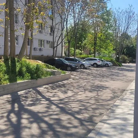 Garsoniera Langa Mare شقة كونستانتا