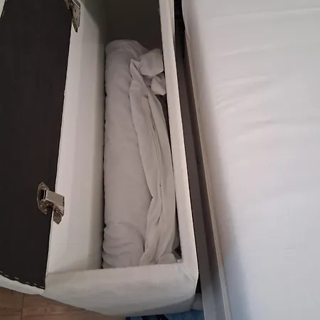 شقة Garsoniera Langa Mare