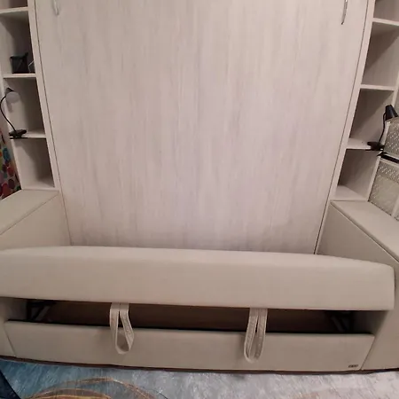 شقة Garsoniera Langa Mare